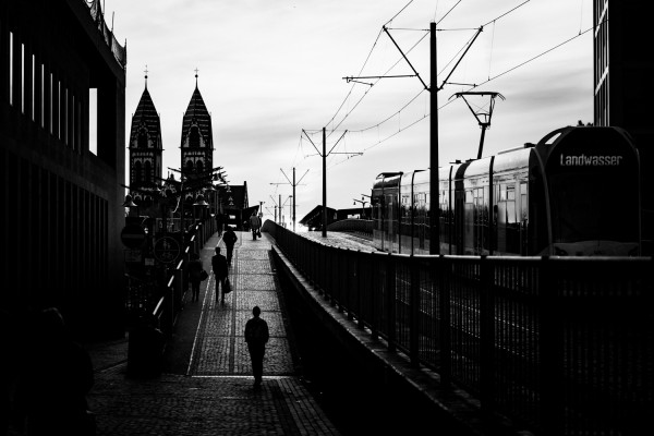 Shadow City Motiv "Blick zum Hauptbahnhof vom Stadtheater"